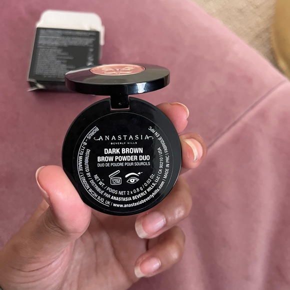 ANASTASIA BEVERLY HILLS BROW DUO IN DARK BROWN - Picture 2 of 3